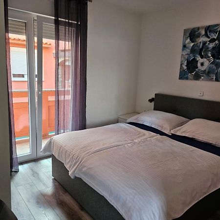 Apartments Zala Matusan Supetarska Draga Εξωτερικό φωτογραφία