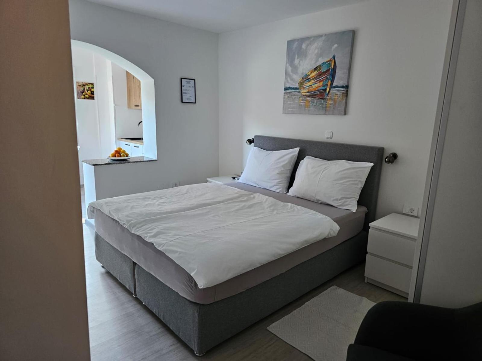Apartments Zala Matusan Supetarska Draga Εξωτερικό φωτογραφία