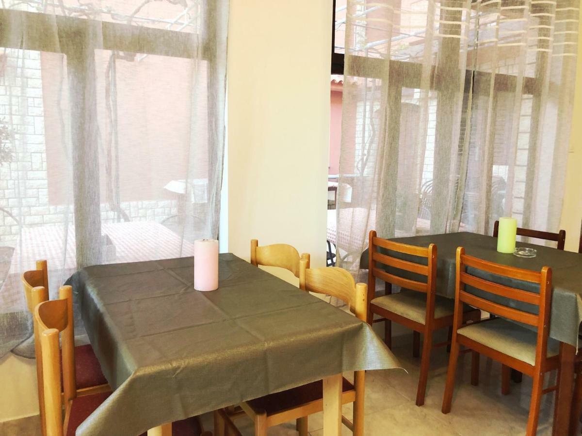 Apartments Zala Matusan Supetarska Draga Εξωτερικό φωτογραφία